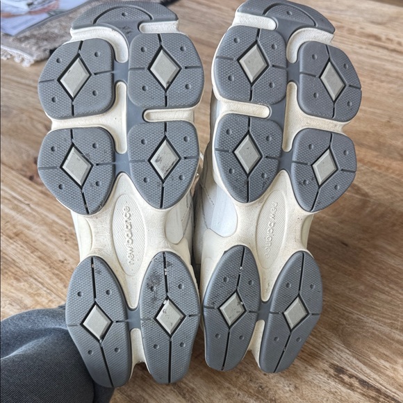 New Balance 9060 Sea Salt White - Picture 5 of 5